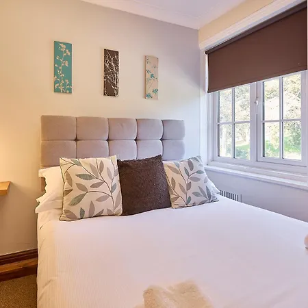 Guest house Rylstone Mere