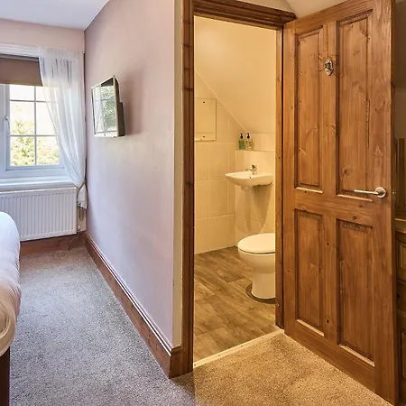 Rylstone Mere 4* Whitby