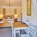 Rylstone Mere Gasthof