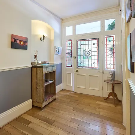 Rylstone Mere Guest house