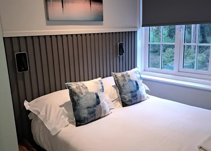 Rylstone Mere 4* 惠特比